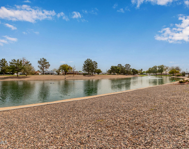 11437 W Lakeshore Drive - Photo Thumbnail 14