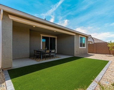 8914 W Palo Verde Drive - Photo Thumbnail 19