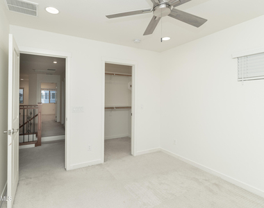 6018 W Hartford Court - Photo Thumbnail 21