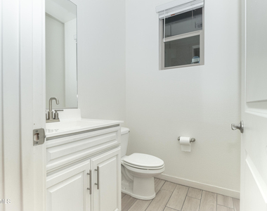 6018 W Hartford Court - Photo Thumbnail 27