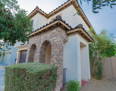 6018 W Hartford Court - Photo Thumbnail 1