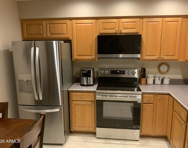 2311 S Farnsworth Drive - Photo Thumbnail 4