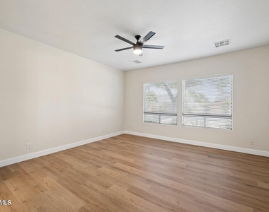 16195 W Glenrosa Avenue - Photo Thumbnail 12