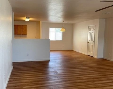 5569 E Lush Vista View - Photo Thumbnail 6