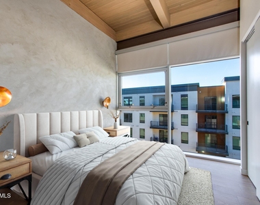 4747 N Scottsdale Road - Photo Thumbnail 6