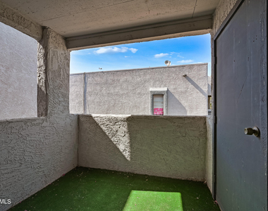 4410 N Longview Avenue - Photo Thumbnail 6
