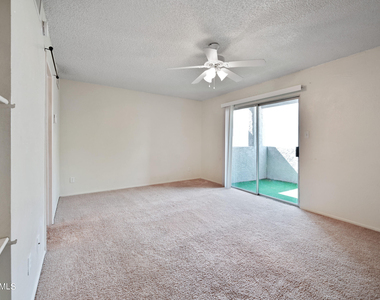 4410 N Longview Avenue - Photo Thumbnail 5