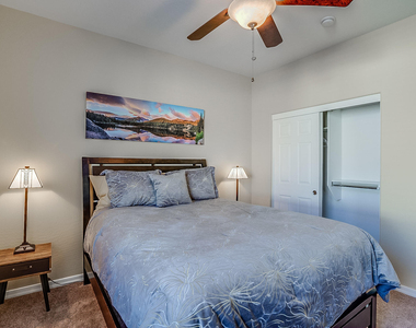 26731 W Pontiac Drive - Photo Thumbnail 7