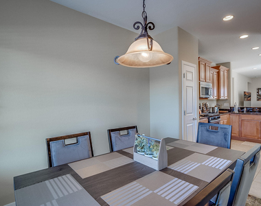 26731 W Pontiac Drive - Photo Thumbnail 14