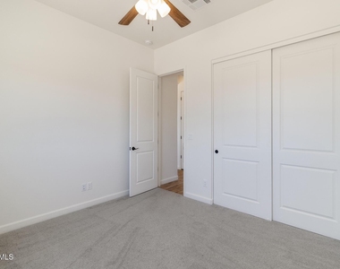 48126 N Coyote Pass Road - Photo Thumbnail 14