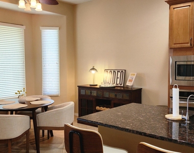 20493 N 264th Avenue - Photo Thumbnail 7