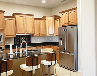 20493 N 264th Avenue - Photo Thumbnail 5