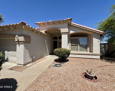 16401 N 39th Place - Photo Thumbnail 1