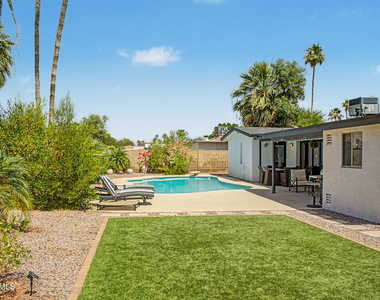 5140 E Poinsettia Drive - Photo Thumbnail 26