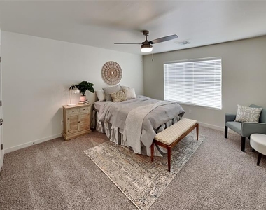 8825 Nw 109th Lane - Photo Thumbnail 12