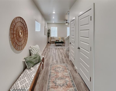 8825 Nw 109th Lane - Photo Thumbnail 3