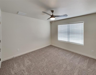 8825 Nw 109th Lane - Photo Thumbnail 14