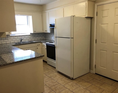 1508 Southern Heights Avenue - Photo Thumbnail 4