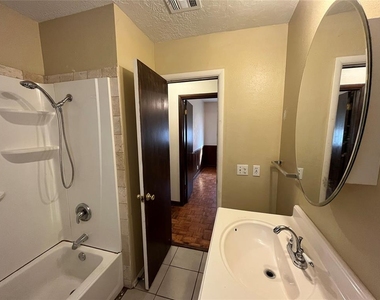 1508 Southern Heights Avenue - Photo Thumbnail 24