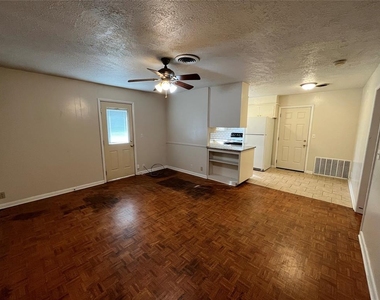 1508 Southern Heights Avenue - Photo Thumbnail 21