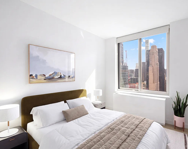 West 54th Street - Photo Thumbnail 4