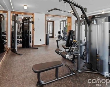 300 E 36th Street - Photo Thumbnail 19