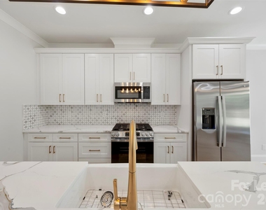 1329 Condon Street - Photo Thumbnail 7