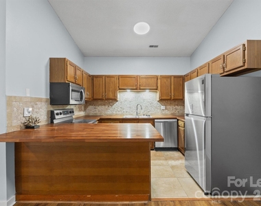 4130 Charlotte Highway - Photo Thumbnail 4