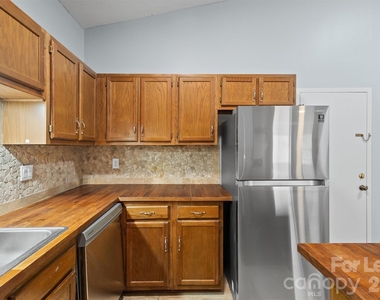4130 Charlotte Highway - Photo Thumbnail 6
