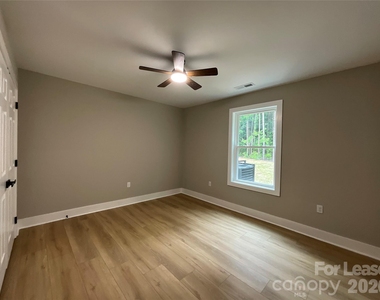 294 Zion Church Road - Photo Thumbnail 10