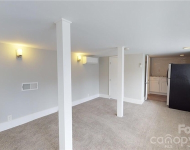 428 Hawthorne Lane - Photo Thumbnail 1