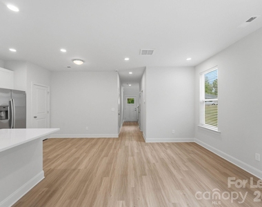 645 Brookwood Street - Photo Thumbnail 8