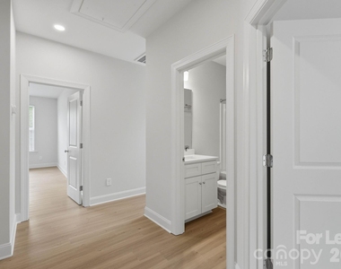 645 Brookwood Street - Photo Thumbnail 11