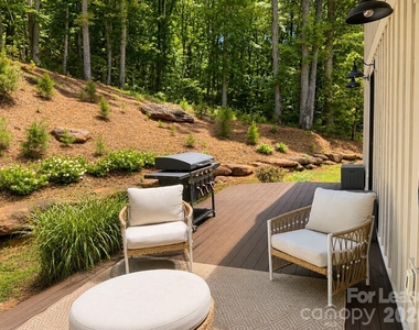54 Holland Drive - Photo Thumbnail 14