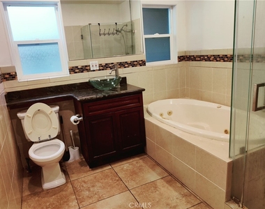 853 N Zeyn - Photo Thumbnail 10