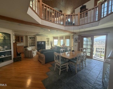 945 Sharon Lane - Photo Thumbnail 32