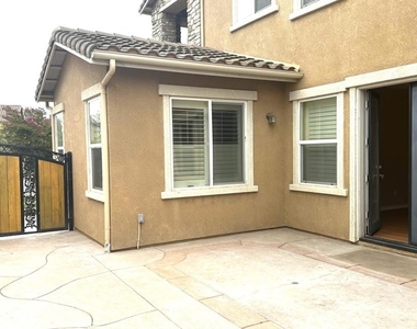 361 Cottages Court - Photo Thumbnail 21