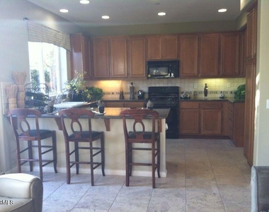 5351 Davidson Drive - Photo Thumbnail 3