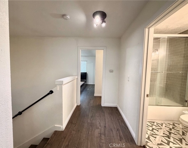 1477 W 20th - Photo Thumbnail 15