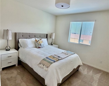 2755 Arches Court - Photo Thumbnail 17