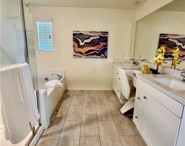 2755 Arches Court - Photo Thumbnail 16