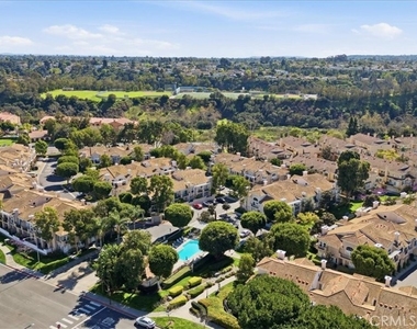 7254 Shoreline Drive - Photo Thumbnail 25