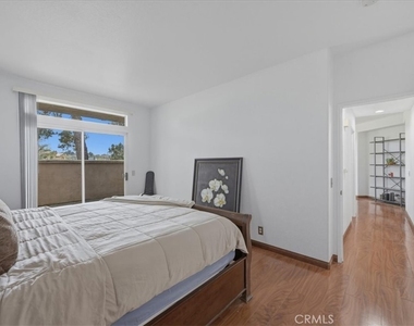 7254 Shoreline Drive - Photo Thumbnail 15