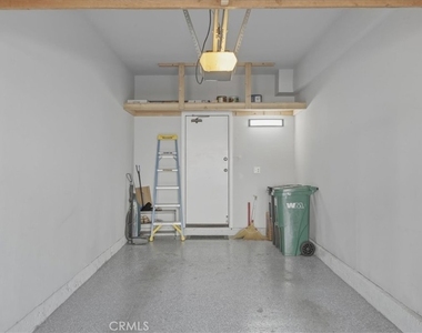 7254 Shoreline Drive - Photo Thumbnail 20