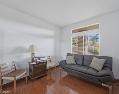 7254 Shoreline Drive - Photo Thumbnail 11