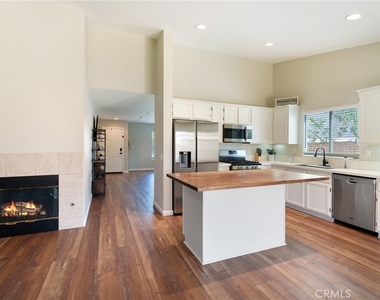 25349 Silverwood - Photo Thumbnail 18