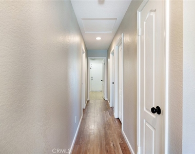 25349 Silverwood - Photo Thumbnail 29