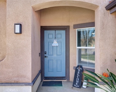25349 Silverwood - Photo Thumbnail 4