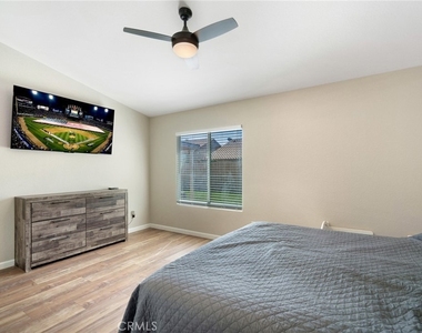 25349 Silverwood - Photo Thumbnail 24