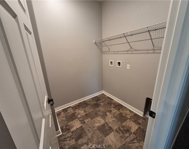 31810 Ives Court - Photo Thumbnail 6